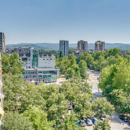 Milica 65M2, Free Parking & Wi-Fi Apartman Újvidék Kültér fotó